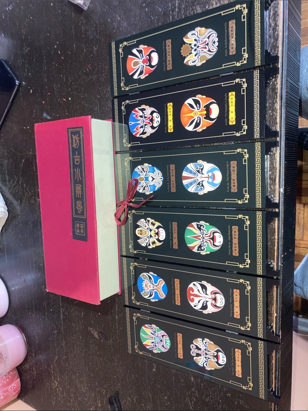 Peking Opera Mahjong Set with Pink Storage Box - Cultural Tile Game